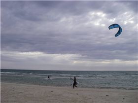 Kitesurfing