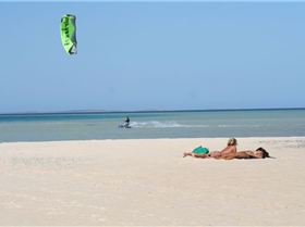 love watchin the missus kite