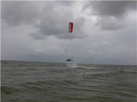Kitesurfing
