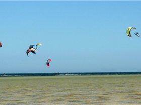 Kitesurfing