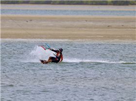Kitesurfing