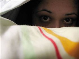 Oh no!  The off-season nastys are back.. : (