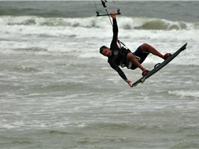 Kitesurfing