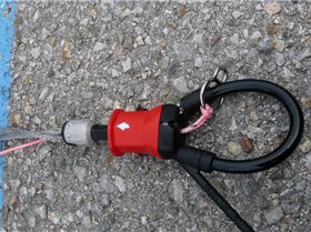 3698175505 4188464f01 b