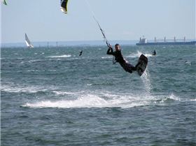 Kitesurfing
