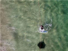 Kitecam Rig Scores a Ray