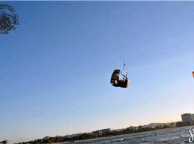 Kitesurfing