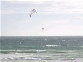 Kitesurfing