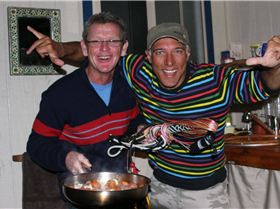 brazilaustralasian kite cook........byron..... cooooool