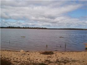 Lake Eppalock 18-09-2010
