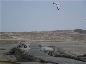 2010 0420luderitzday30009