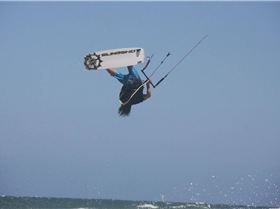 Kitesurfing