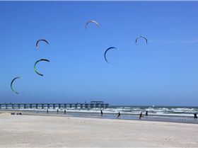 Kitesurfing