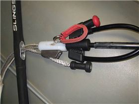 Slingshot cleat holder 002