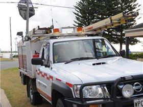 Kite up a power pole