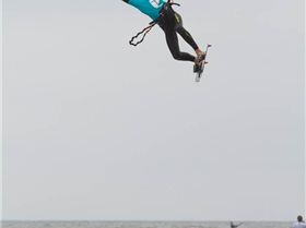 Jasper de Kloet Having Fun Kitesurfing!