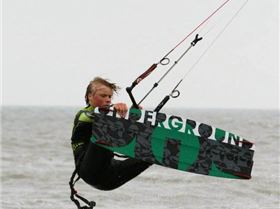 Jasper de Kloet Rocking his underground board