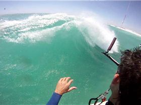 Kitesurfing in West Oz