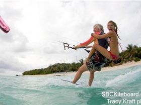 Richard-Branson-kitesurfing-e1336373293180