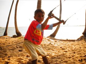 young future champ putting in the trainer kite time...
