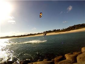 Brad Hill kiting glass on 8m