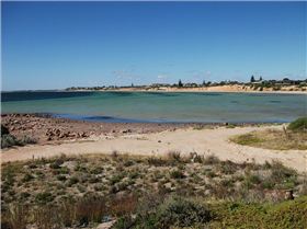 SSW 18 knots, went to Wallaroo instead, too offshore