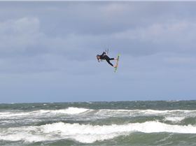 Kitesurfing