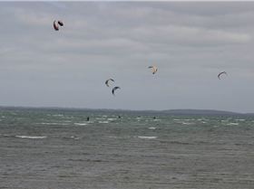 Kitesurfing