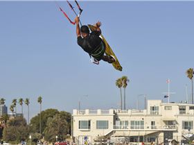 new 9 metre airush razor