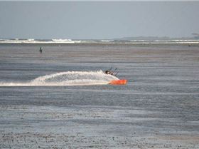 Kitesurfing