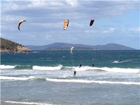 Plenty windy Carlton