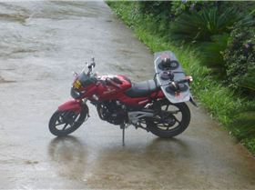 P1020195 motorbike&TT