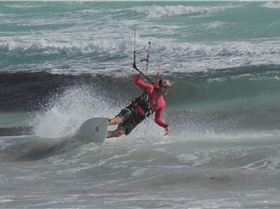 Kitesurfing