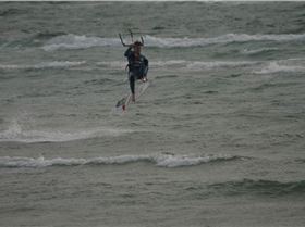 Kitesurfing