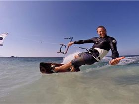 KITESURFING AT PULAU TABUHAN