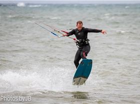 Adrenalin Naish Demo