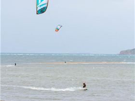 Adrenalin Naish Demo