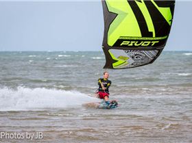 Adrenalin Naish Demo