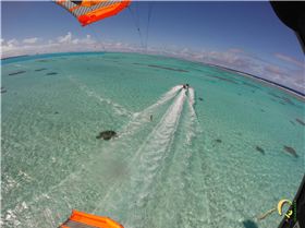 One Foot - Honeymoon islands DW