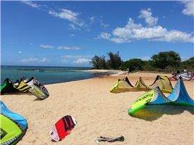 Kitesurfing