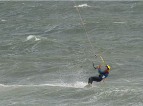 Kitesurfing