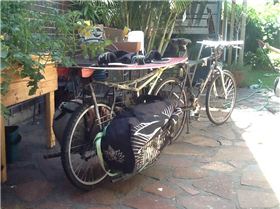 Push bike trailer