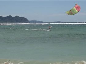 Kitesurfing