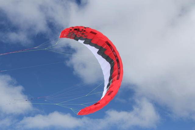 Ozone Summit snowkite