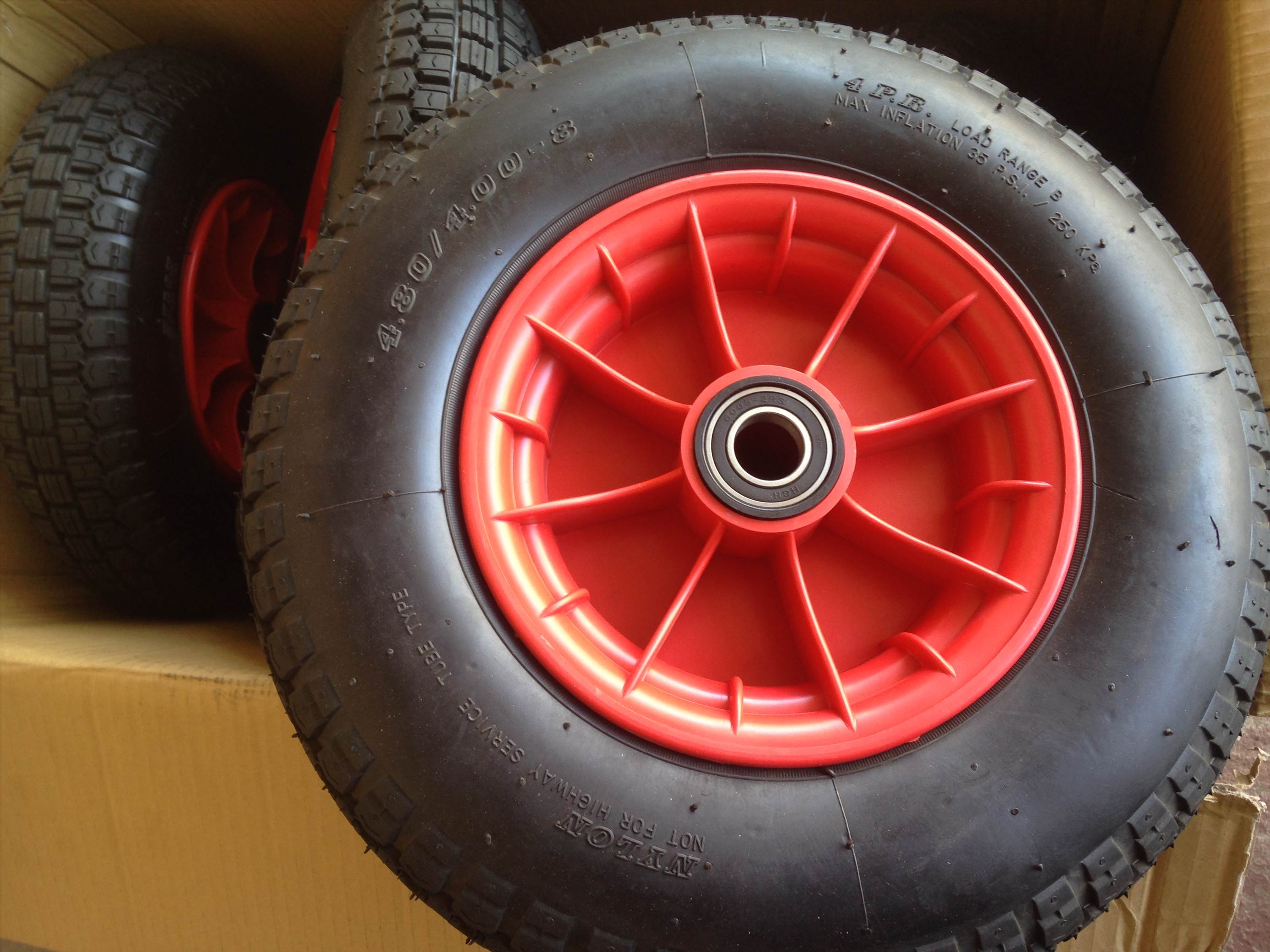 Wheels supplied as Fallshaw