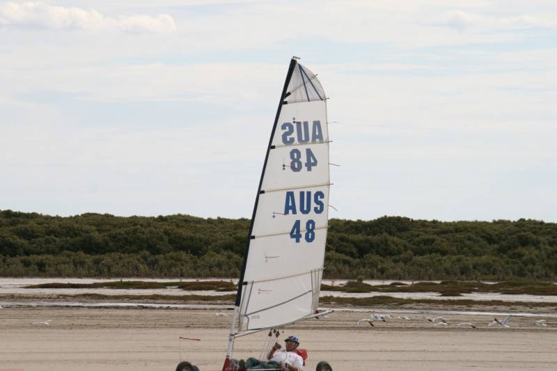 some land yachts at port gawler today sunday 6th April 2008