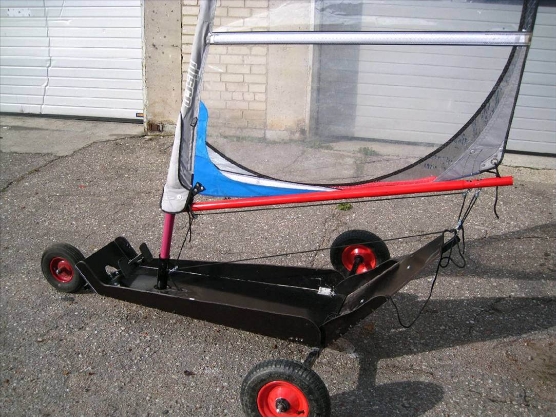 landyacht lake le froy mini 3