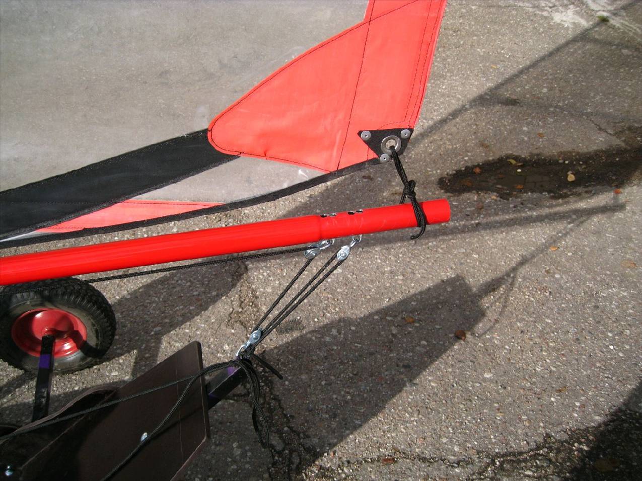 landyacht lake le froy mini 8