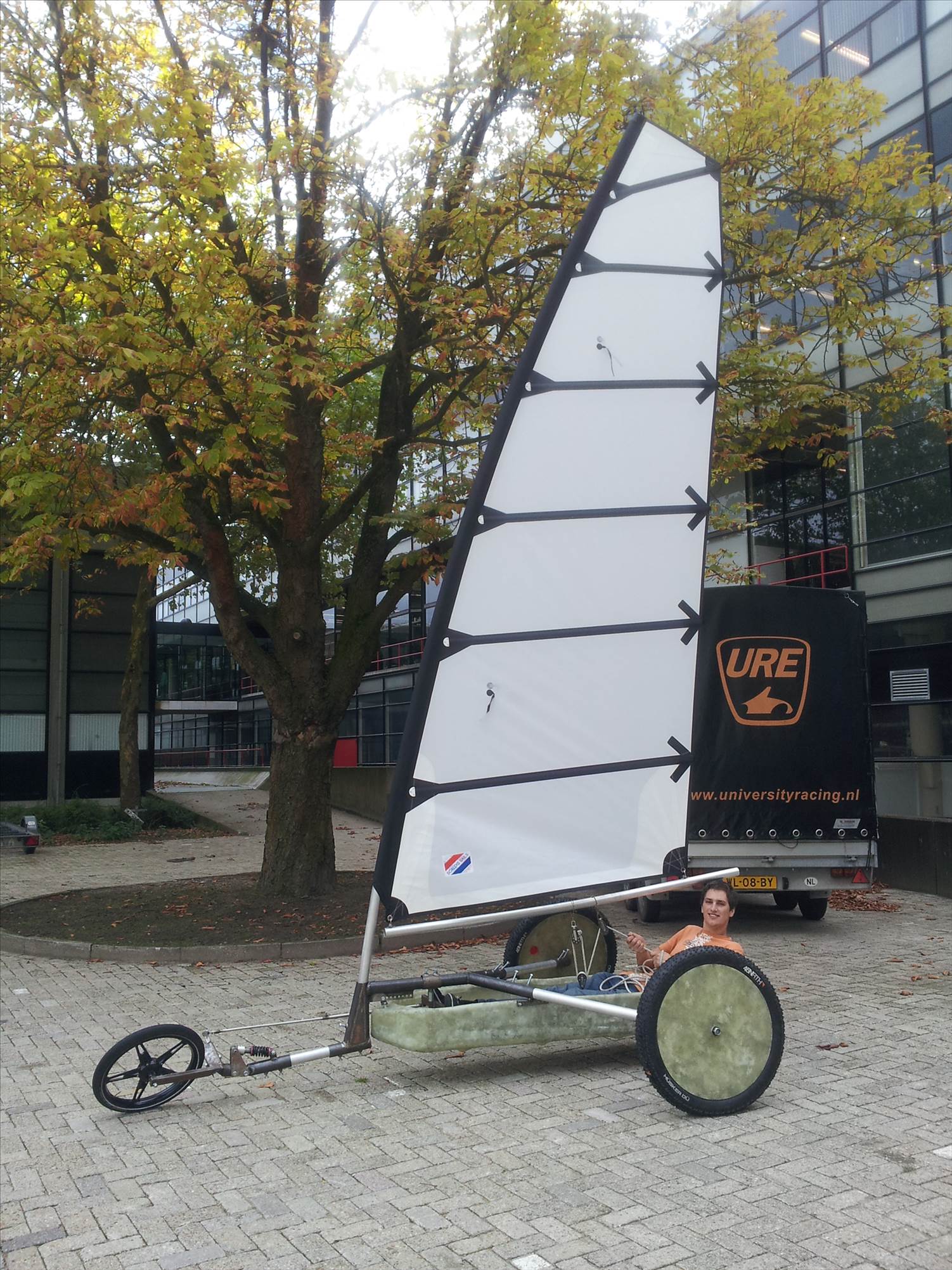 Land yacht first time fully riged