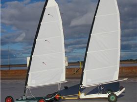 First Mini explorerlaunched on Lake Lefroy june 07